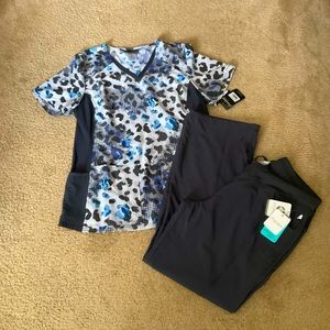 Women’s NWT Scrub Uniform by Cherokee